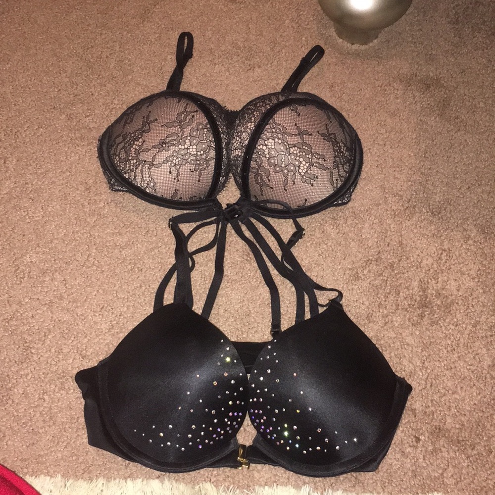 Bombshell VS